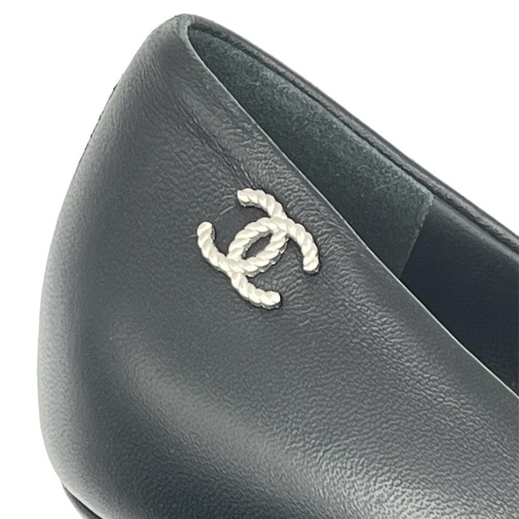 CHANEL Interlocking CC Logo Heels Black Size 38.5EU/8.5US - Picture 9 of 16